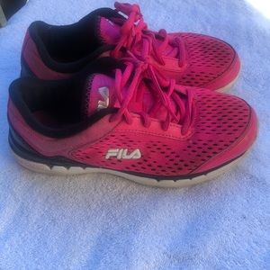 Fila pink mesh sneakers pink size 6.5